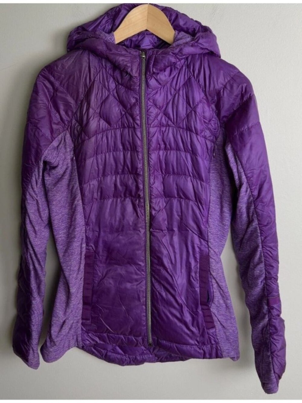Lululemon Athletica Purple Hooded Down Puffer Jacket Size 6 Outdoor Winter Wm’s